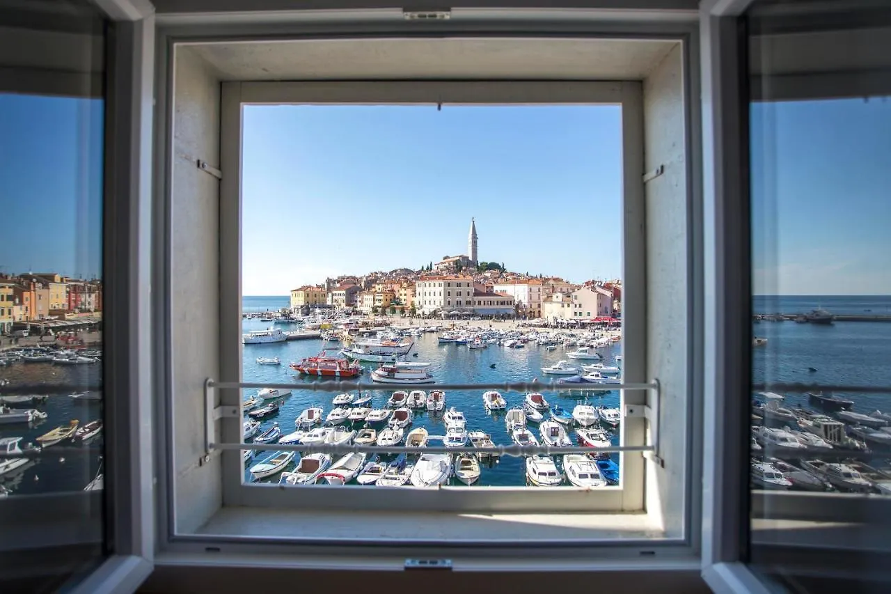 Apartments Crevatin Riva Rovinj
