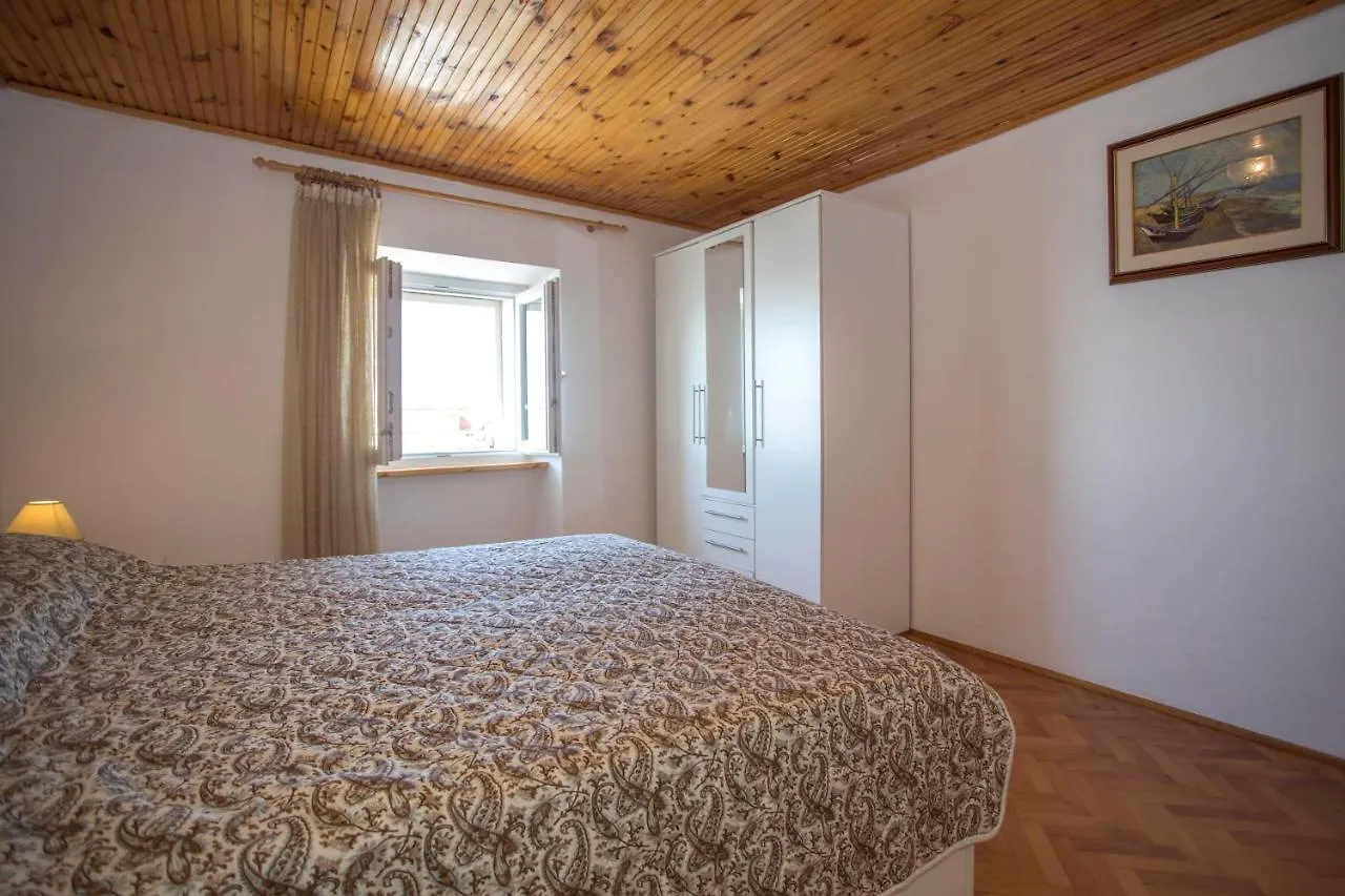 Guest house Apartments Crevatin Riva Rovinj