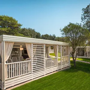 Maistra Amarin Mobile Homes פארק נופש