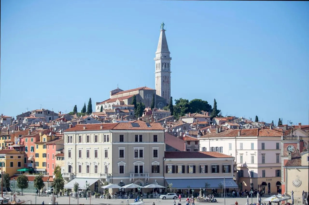 Apartments Crevatin Riva Rovinj 3*,  Croatia